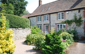 3 Bed in Chard Holiday Cottage