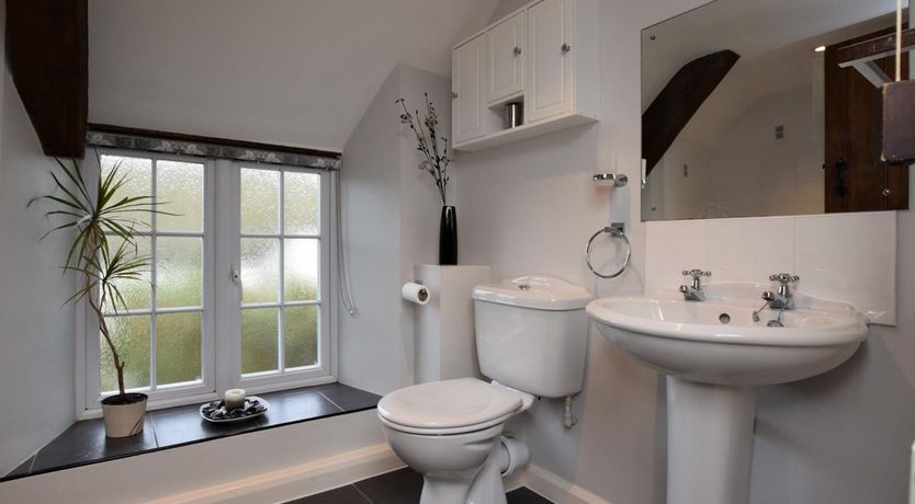 Photo of 3 Bed in Chard