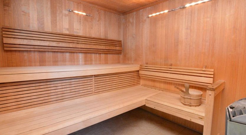 Photo of 2 Bed in Charmouth