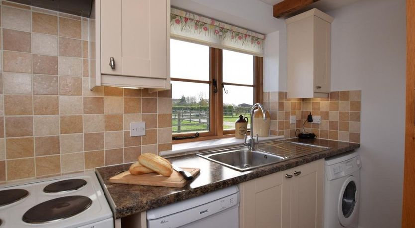 Photo of 2 Bed in Mark