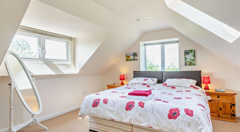Photo of 3 Bed in Yeovil