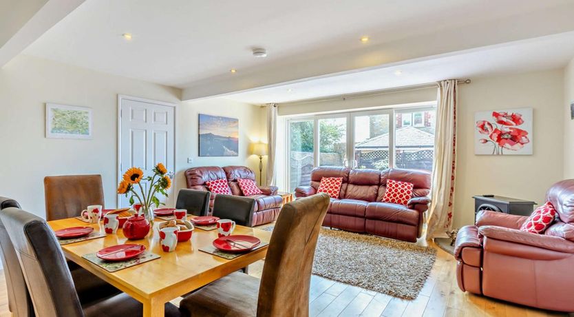 Photo of 3 Bed in Yeovil