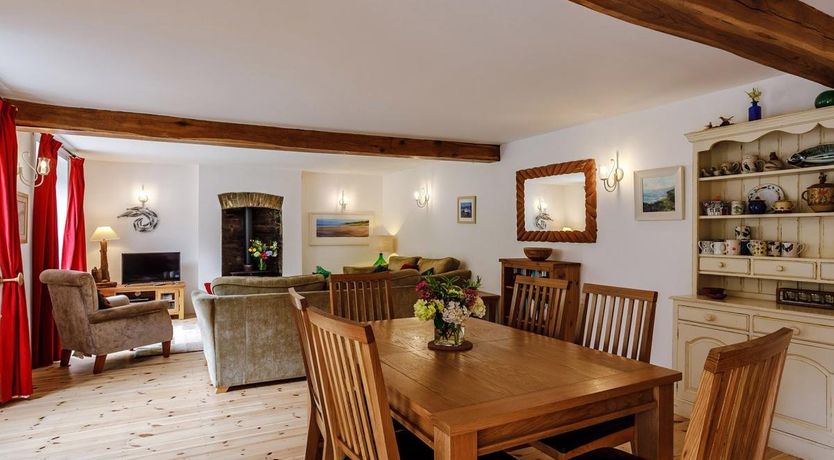 Photo of 3 Bed in Bucks Mills