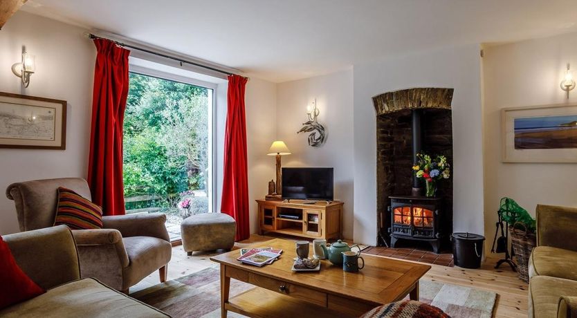 Photo of 3 Bed in Bucks Mills