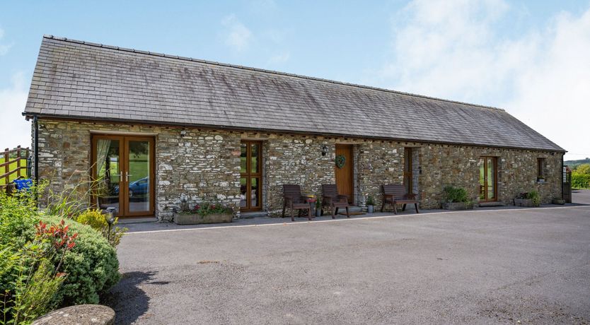 Photo of Ysgubor Hir