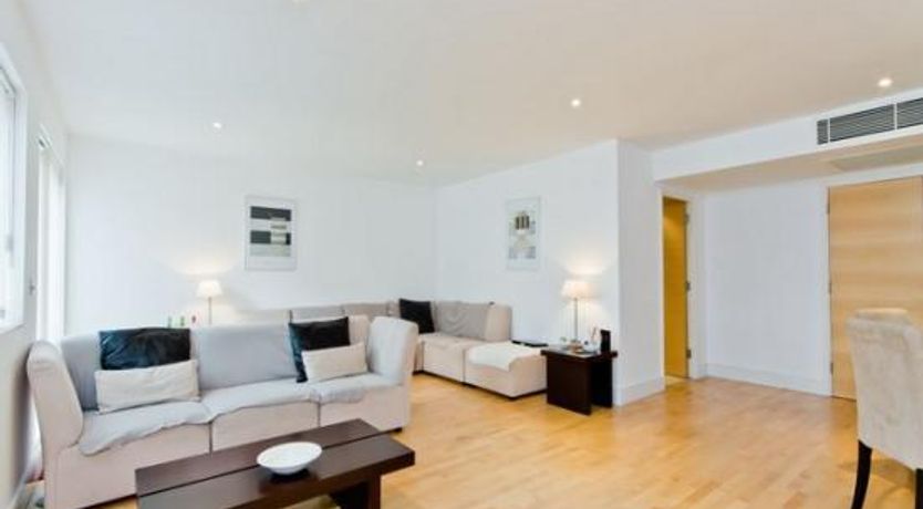 Photo of Three Bedroom Luxury Apartment