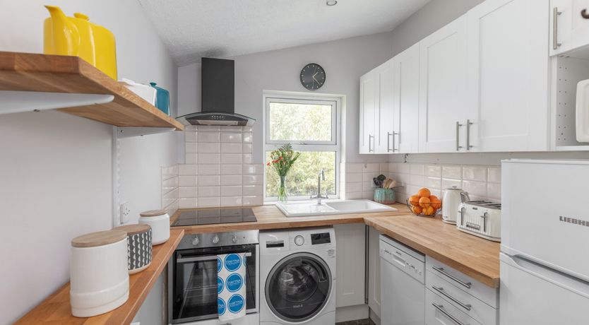 Photo of The Sleepy Shell - AVAILABLE SUMMER DATES