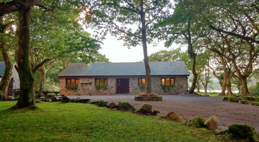 Photo of Acorn Cottage - Luxury cabin