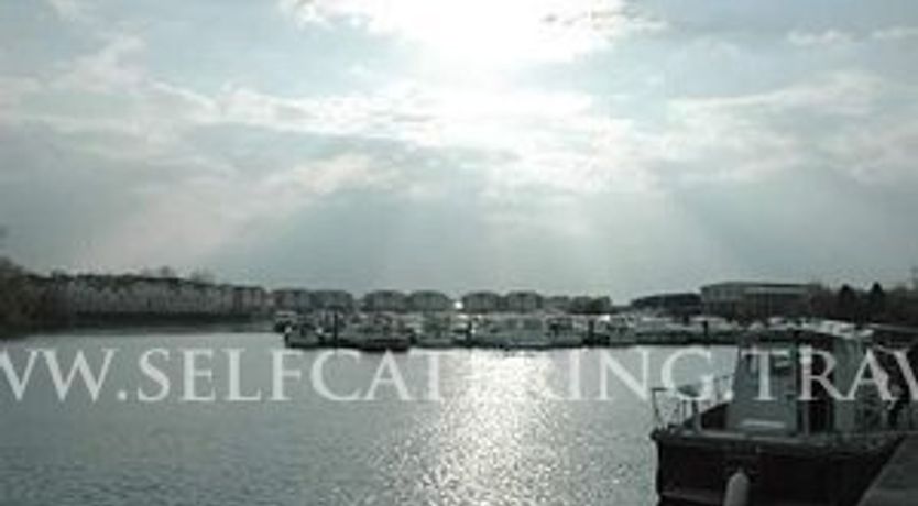 Photo of Lakeside Cottages 1