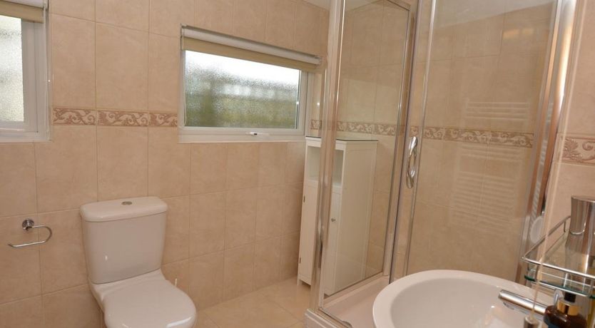 Photo of 1 Bed in Blue Anchor