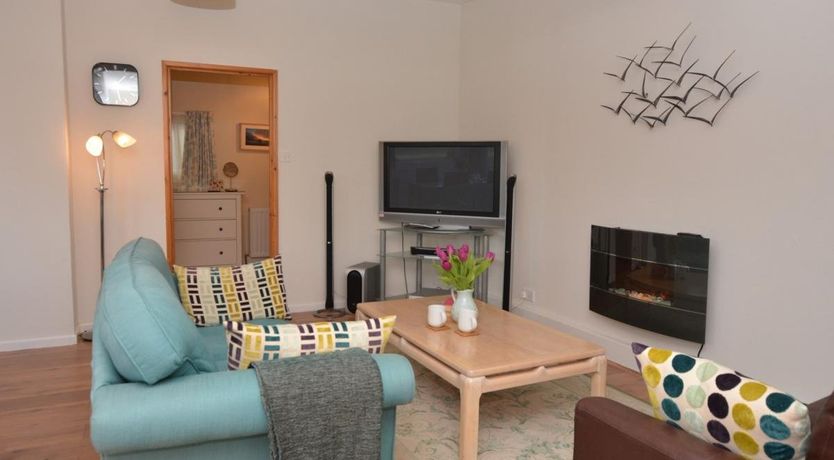 Photo of 1 Bed in Blue Anchor