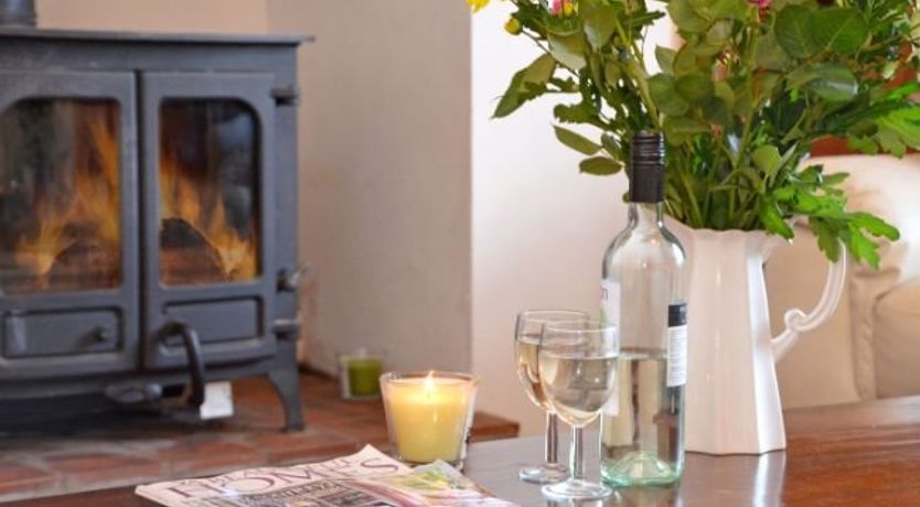 Photo of 4 Bed in Cwmdu