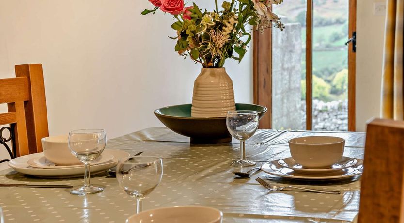 Photo of 2 Bed in Crickhowell