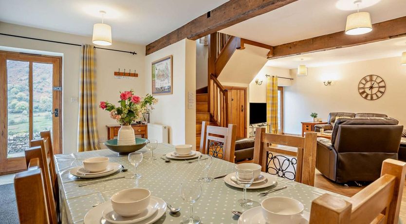 Photo of 2 Bed in Crickhowell