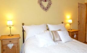 Photo of 3 Apsley Cottages