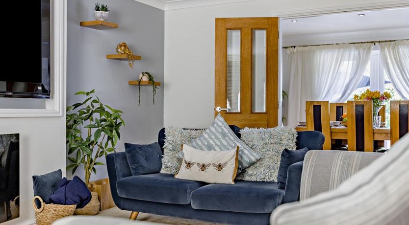 Photo of 4 Bed in Bideford