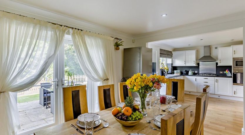 Photo of 4 Bed in Bideford