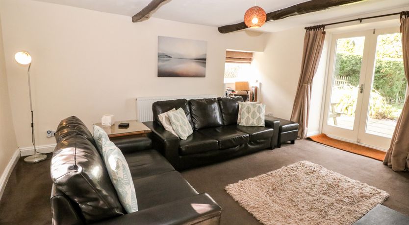 Photo of The Cottage Glossop