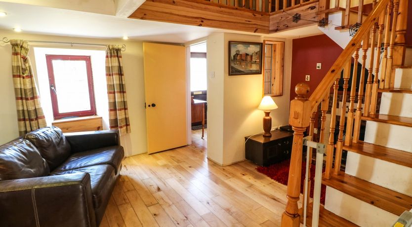 Photo of Sutton Cottage