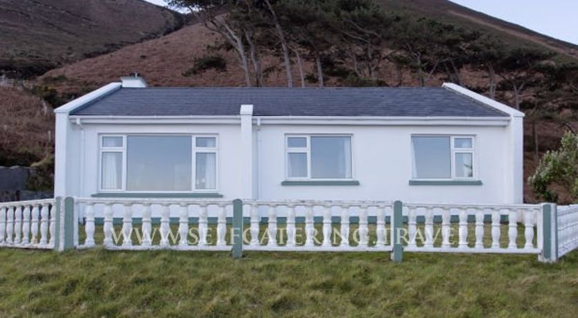 Photo of Rossbeigh Beach Holiday Cottages