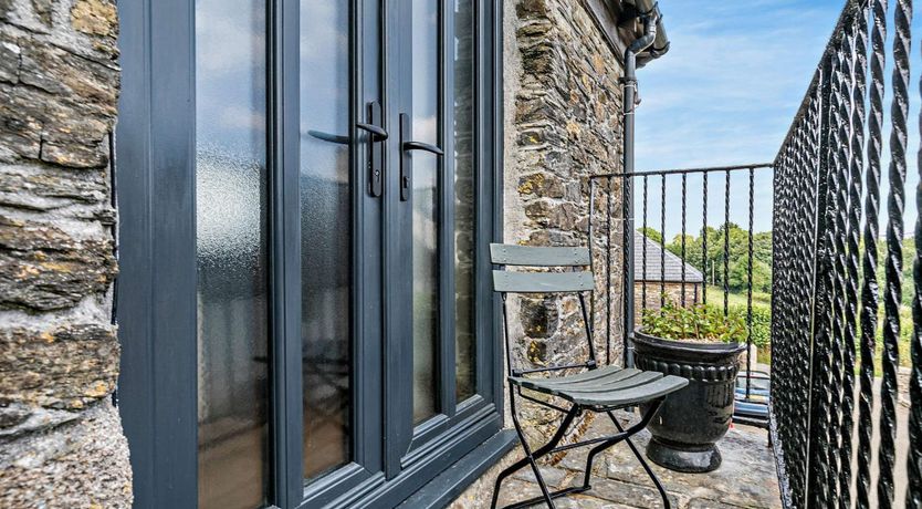 Photo of 2 Bed in Liskeard