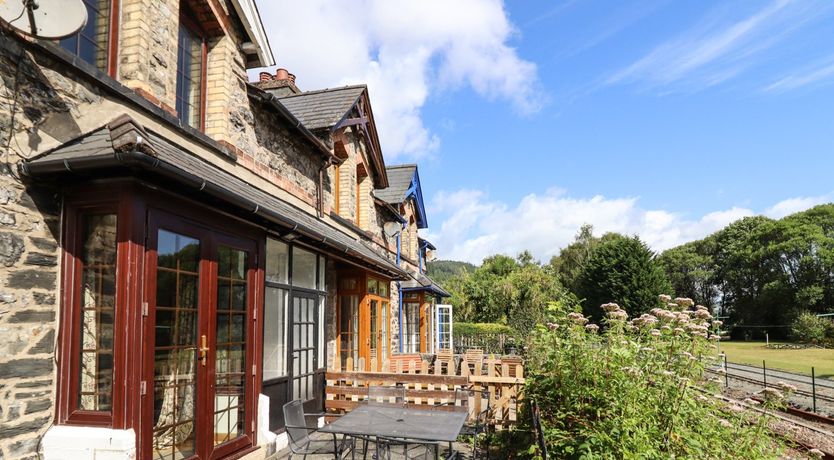 Photo of 3 Railway Cottages