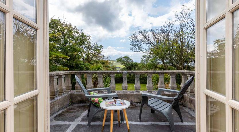 Photo of Coachmans Cottage - MAGICAL HIDEAWAY