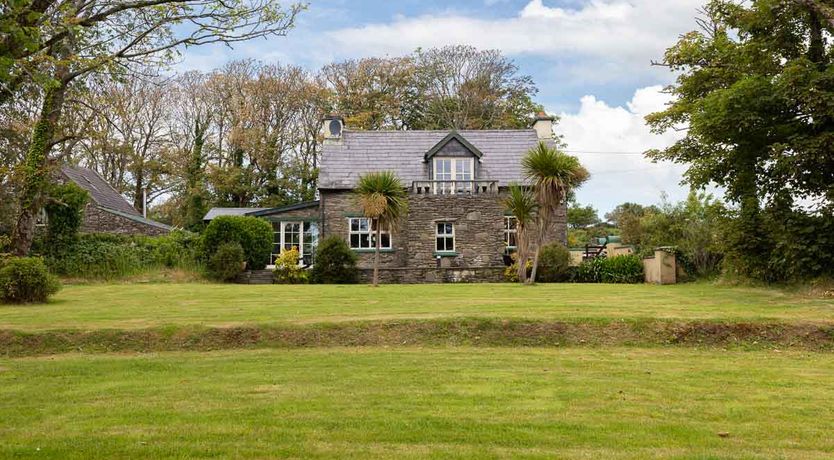 Photo of Coachmans Cottage - MAGICAL HIDEAWAY