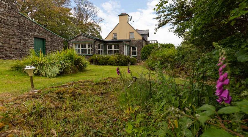 Photo of Coachmans Cottage - MAGICAL HIDEAWAY