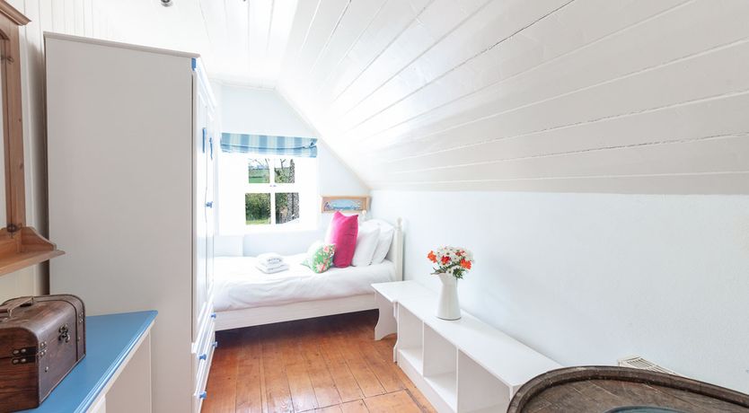 Photo of Coachmans Cottage - MAGICAL HIDEAWAY