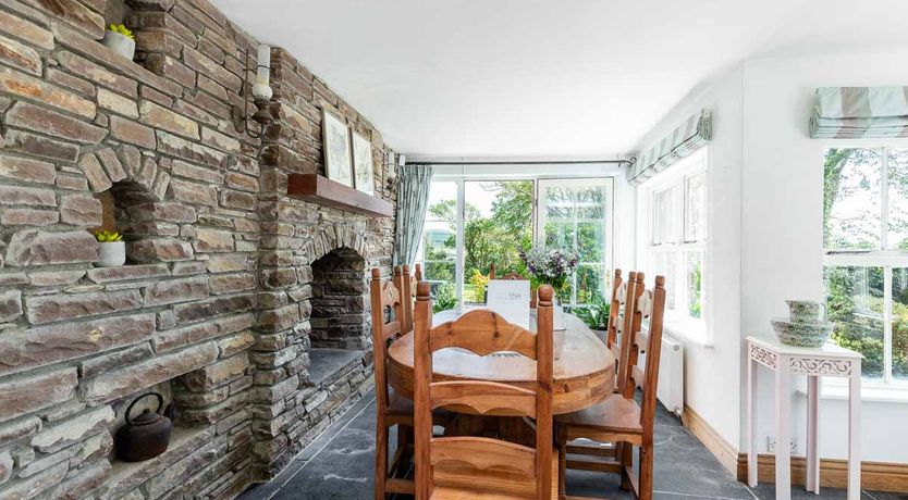 Photo of Coachmans Cottage - MAGICAL HIDEAWAY