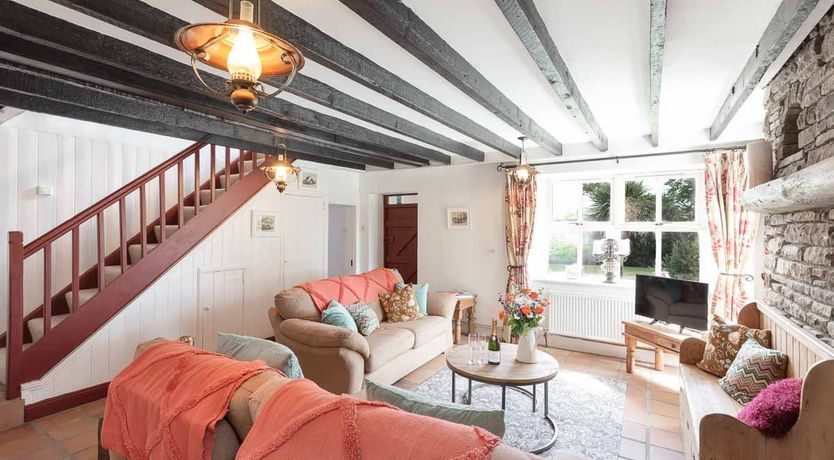 Photo of Coachmans Cottage - MAGICAL HIDEAWAY