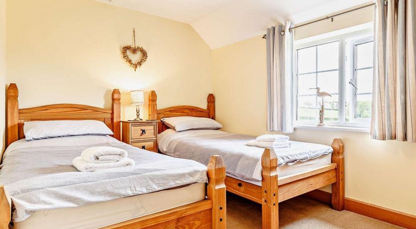 Photo of 2 Bed in Stibb