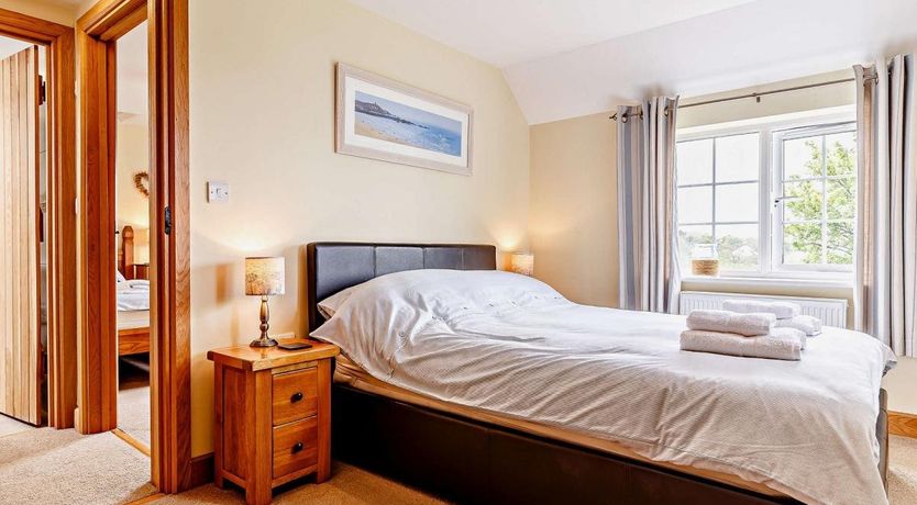 Photo of 2 Bed in Stibb