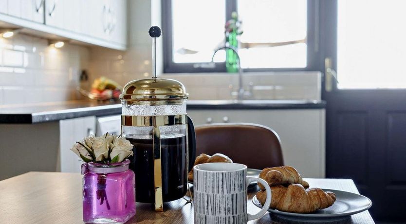 Photo of 2 Bed in Mellor