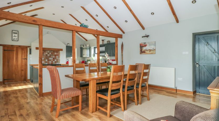 Photo of Sally's Barn