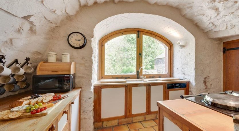 Photo of 5 Bed in Selkirk