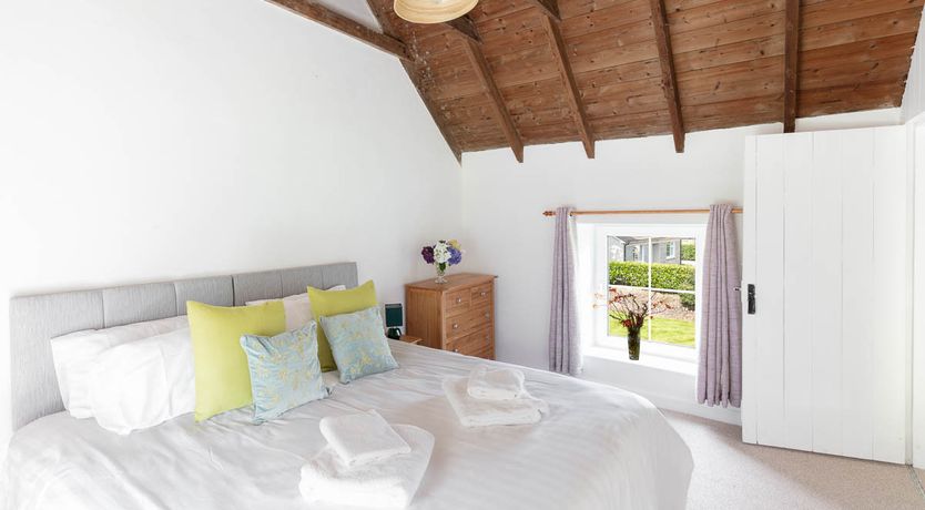 Photo of Gleesons Farmhouse - Cosy family home