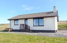 Ardmore Holiday Cottage