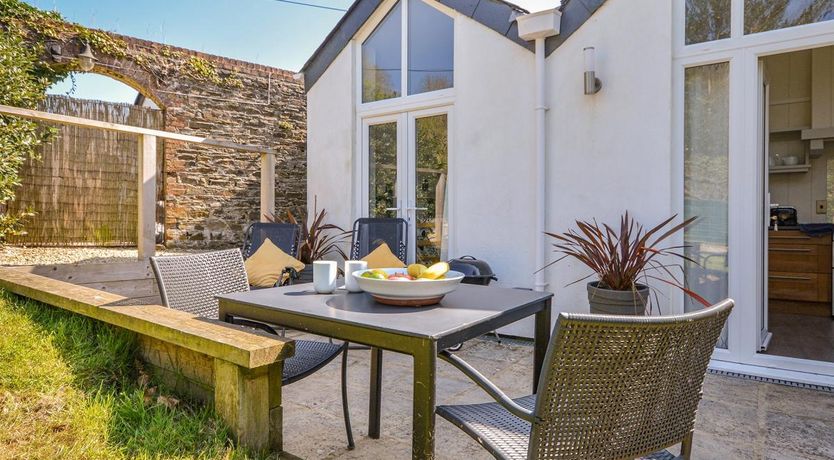 Photo of 1 Bed in Higher Metherell