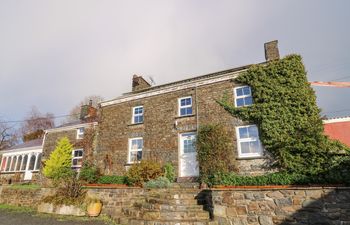 The Farmhouse Holiday Cottage