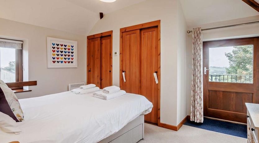 Photo of 2 Bed in Launceston