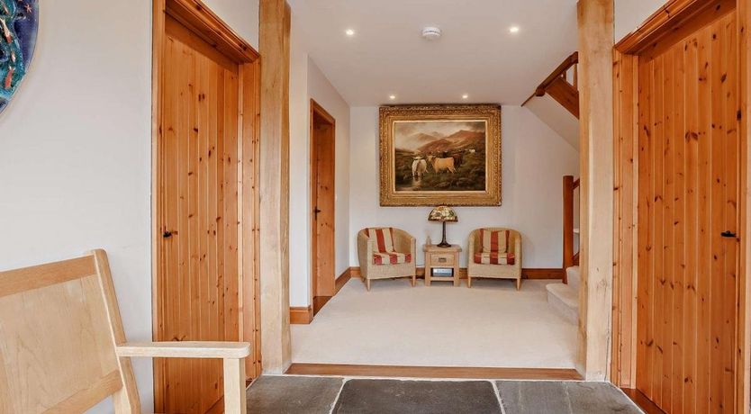 Photo of 4 Bed in Launceston