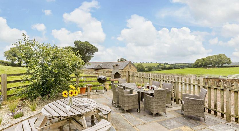 Photo of 4 Bed in Launceston