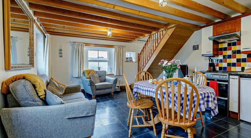 Photo of 1 Bed in Callington