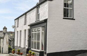 Arwel Holiday Cottage