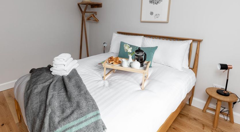 Photo of Aistear - TOWN CENTRE WITH PRIVATE BALCONY 