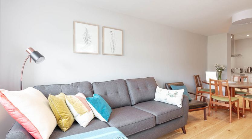 Photo of Aistear - TOWN CENTRE WITH PRIVATE BALCONY 