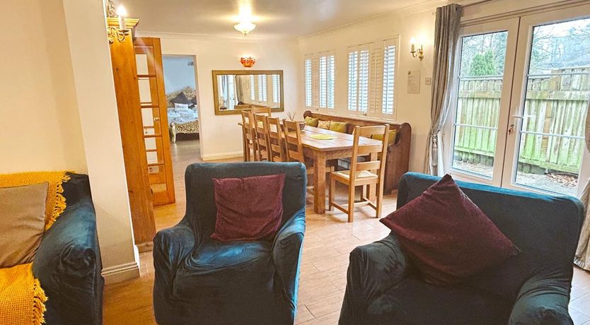 Photo of 3 Bed in Thornbury