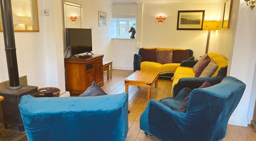 Photo of 3 Bed in Thornbury